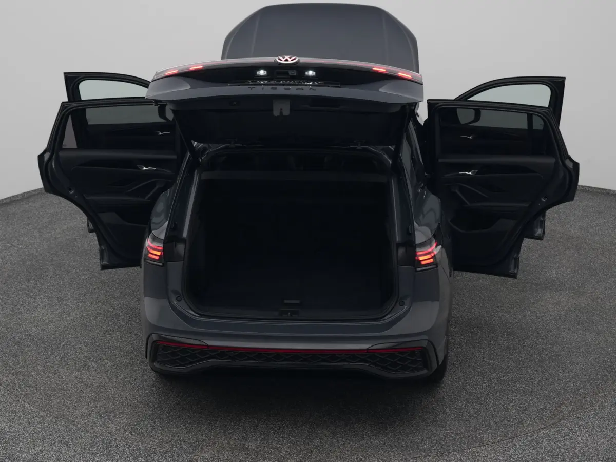 1.5 eHybrid R-Line Edition | PANO | ADAPTIVE | CAMERA | STOELMASSAGE