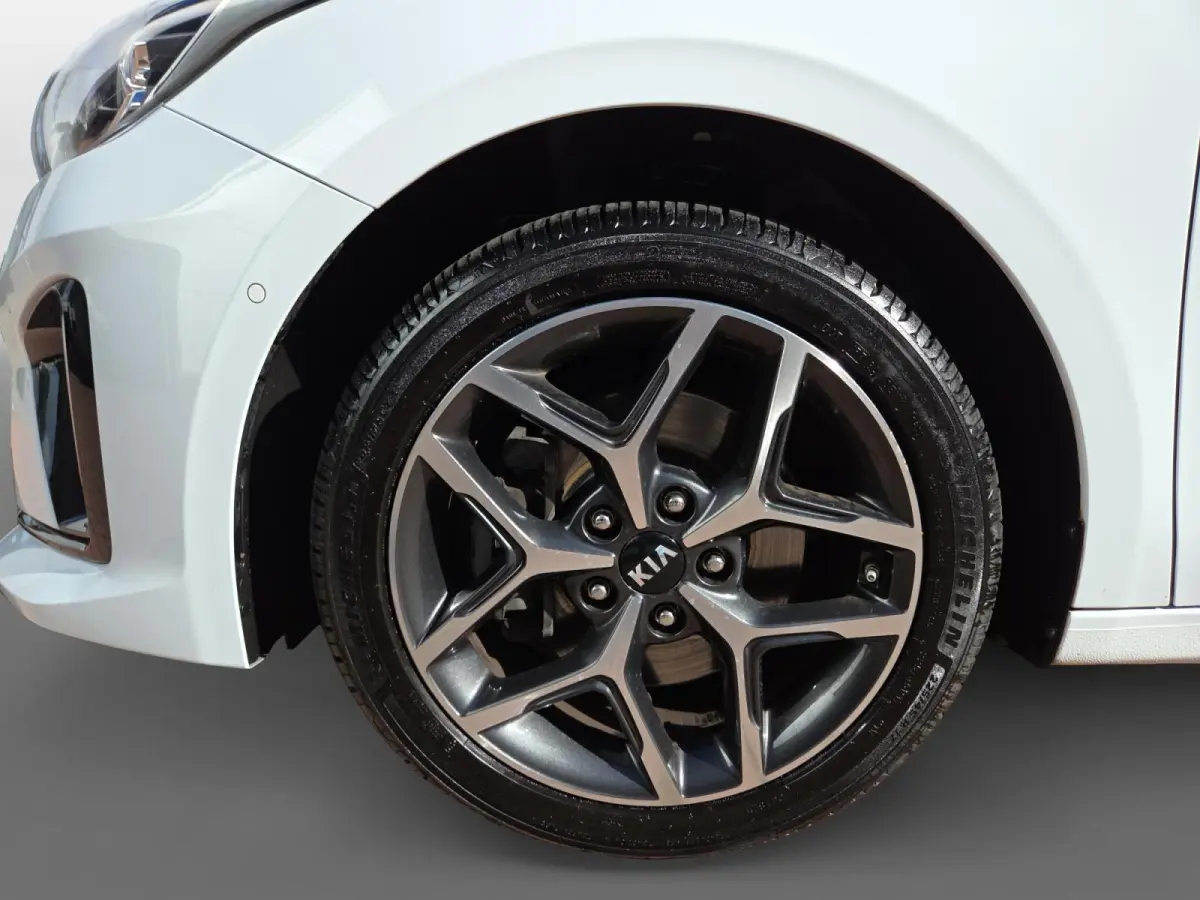 1.0 T-GDi GT-Line Business Edition Dealer onderhouden | Fabrieksgarantie t/ m 27-9-2028 +3x 1 jaar* | NAP