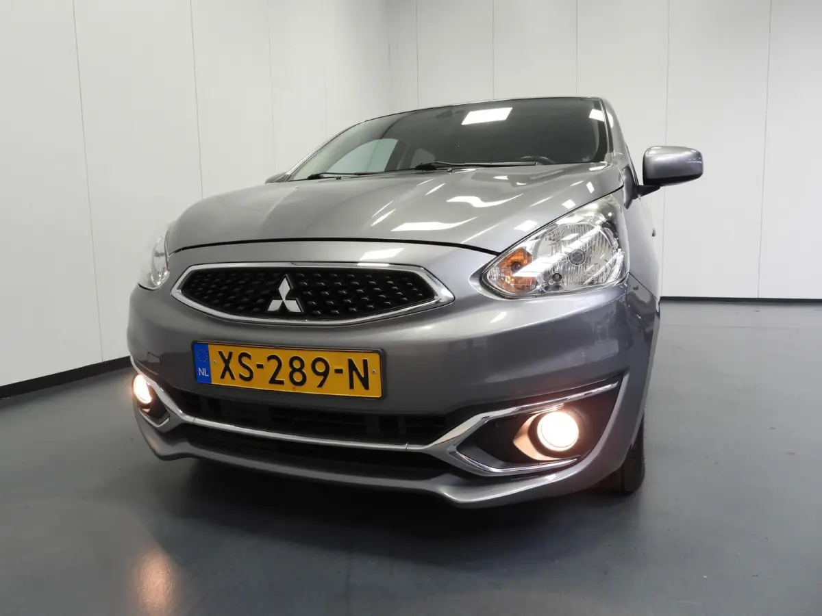 1.0i Active NAVI/AIRCO/BLUETOOTH/LMV!