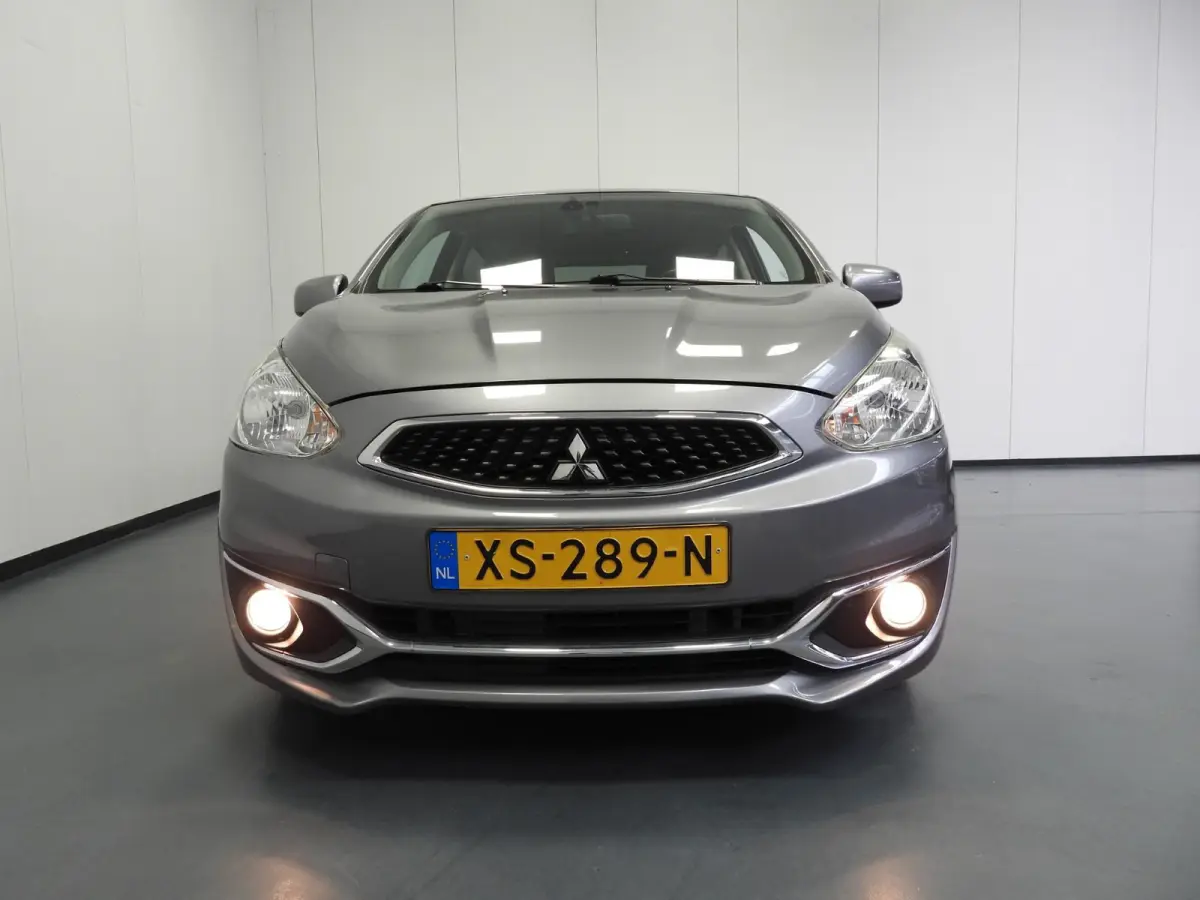 1.0i Active NAVI/AIRCO/BLUETOOTH/LMV!