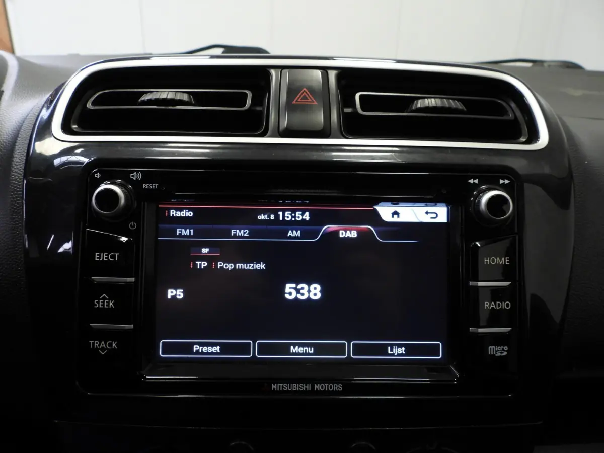 1.0i Active NAVI/AIRCO/BLUETOOTH/LMV!
