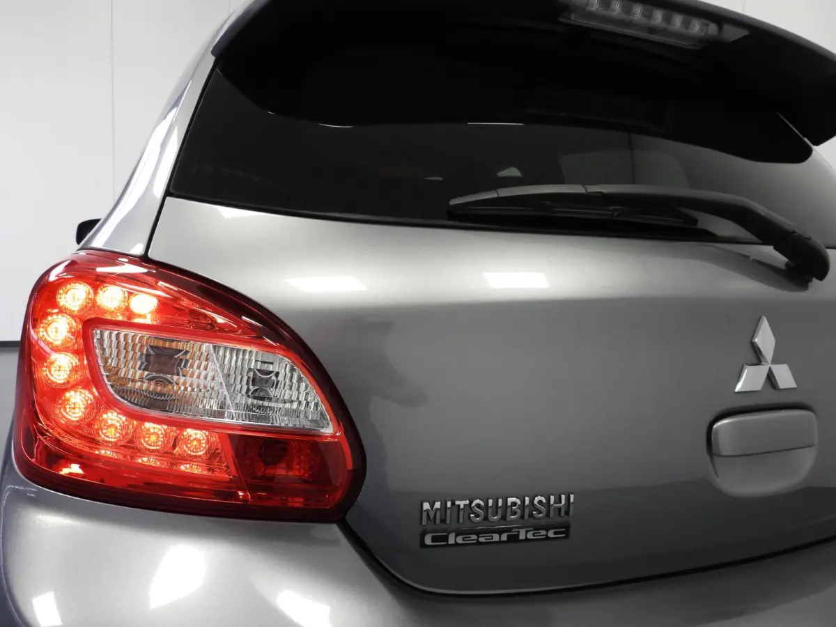 1.0i Active NAVI/AIRCO/BLUETOOTH/LMV!