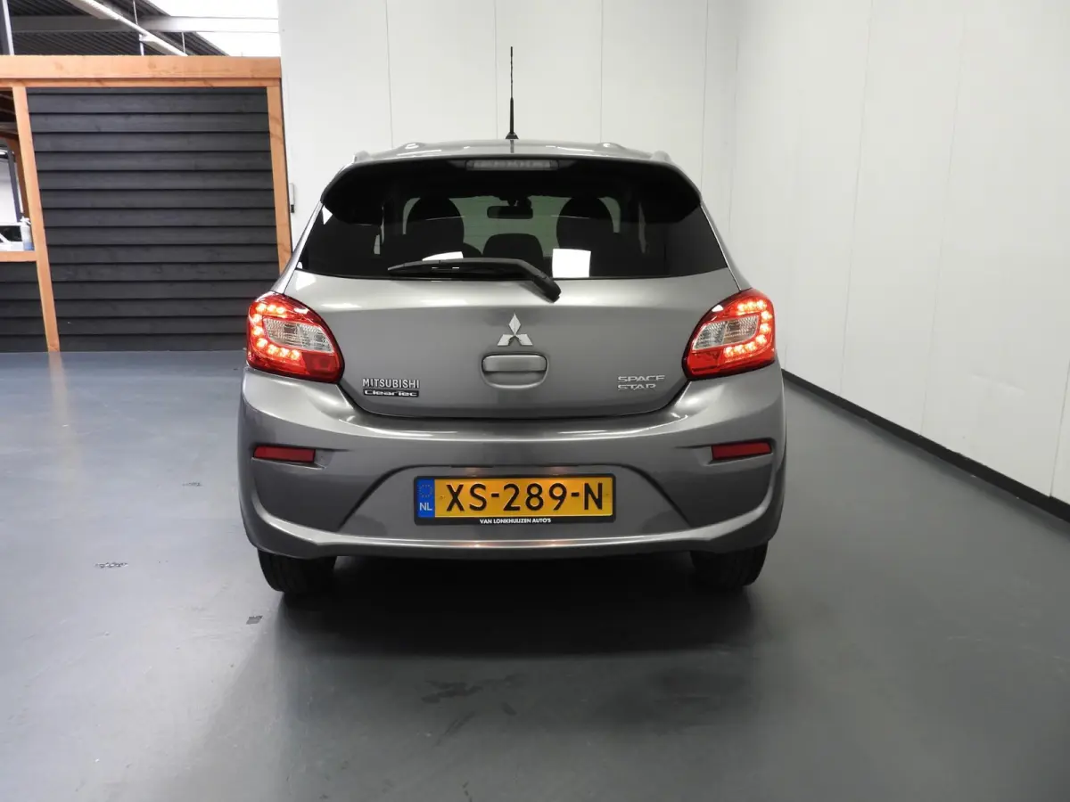 1.0i Active NAVI/AIRCO/BLUETOOTH/LMV!