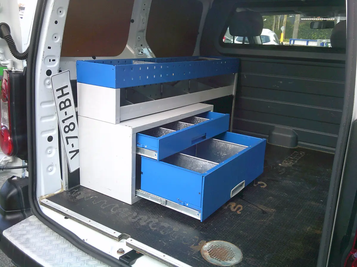 1.6 BlueHDI 100 Club S&S VOORZIEN VAN AIRCO+CRUISE !! BTW/BPM VRIJ!!