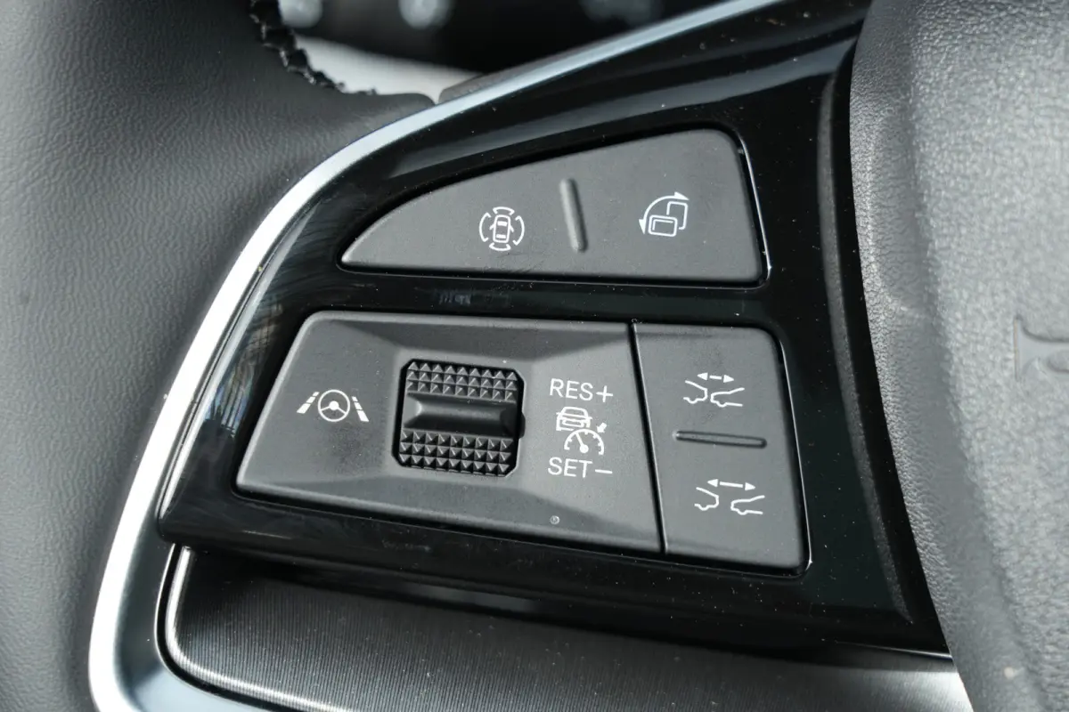 1.5 DM-i PHEV Boost | 218 PK | Pano | HUD | 360° Camera | BYD SEAL U 1.5 DM-i PHEV Boost met 218 PK, 1.498 cc 4-cilinder plug-in hybride aandrijving, panoramadak, Head-Up Display, 360° cam