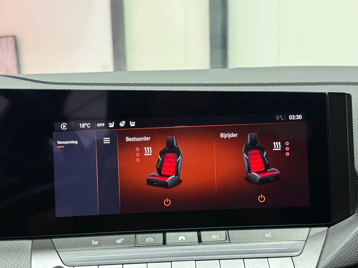 1.2 Turbo GS |LED | CarPlay | Dodehoek | 360° Camera | Stoelverwarming | Cruise | Parkeersensor