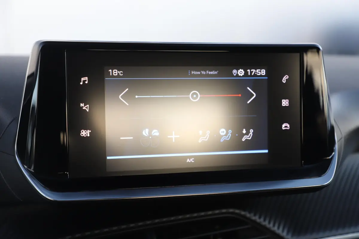 1.2 PureTech Active Carplay Android Navigatie Airco Cruise Control Elektrische Ramen