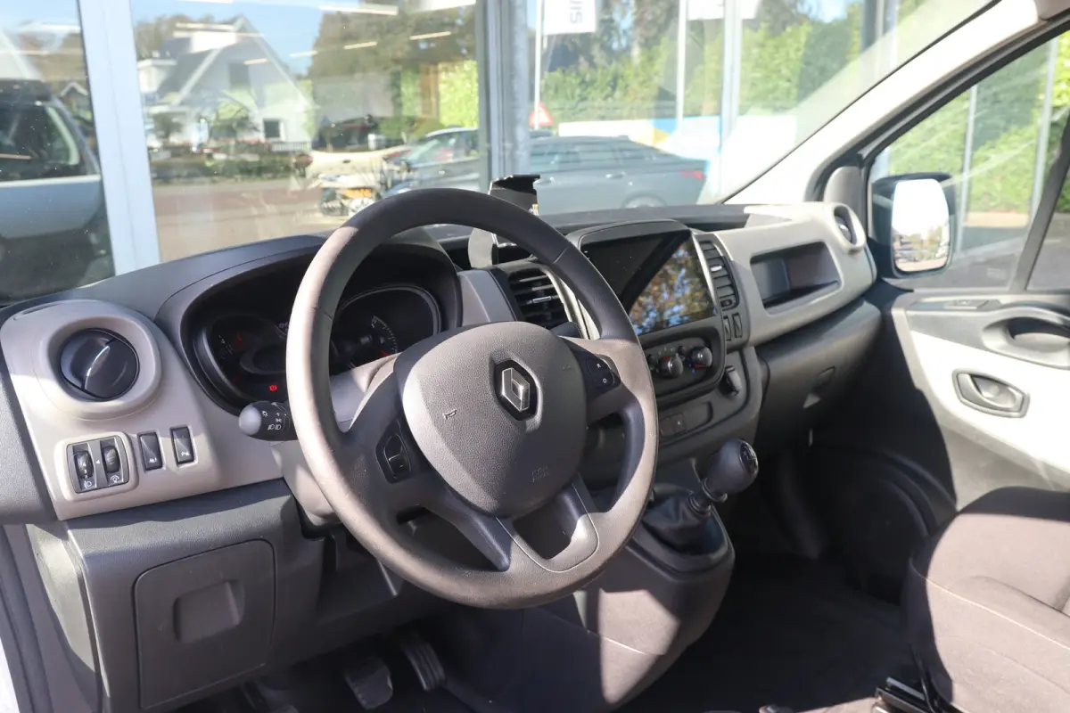 1.6 dCi T29 L2H1 Comfort Energy | Extra Verhoogd | Dubbele Schuifdeur | Imperiaal | Trekhaak | Complete Inbouw | Parkeersensoren | Airco | Cruise | Navi By App |
