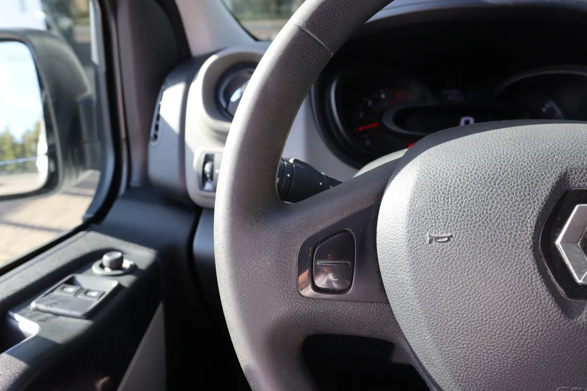 1.6 dCi T29 L2H1 Comfort Energy | Extra Verhoogd | Dubbele Schuifdeur | Imperiaal | Trekhaak | Complete Inbouw | Parkeersensoren | Airco | Cruise | Navi By App |