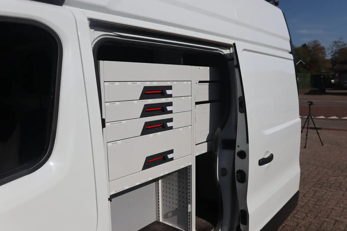 1.6 dCi T29 L2H1 Comfort Energy | Extra Verhoogd | Dubbele Schuifdeur | Imperiaal | Trekhaak | Complete Inbouw | Parkeersensoren | Airco | Cruise | Navi By App |