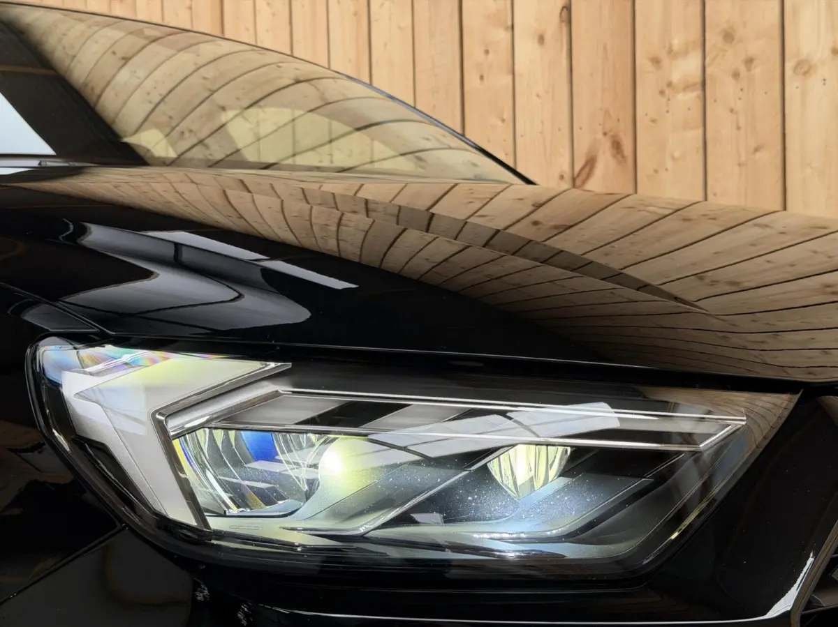25 TFSI Pro Line Achteruitrijcamera | Apple CarPlay/Android Auto | Airconditioning | Cruise control | LED verlichting | Parkeersensoren voor en achter | Sportstoelen en stuurwiel | Voorstoel
