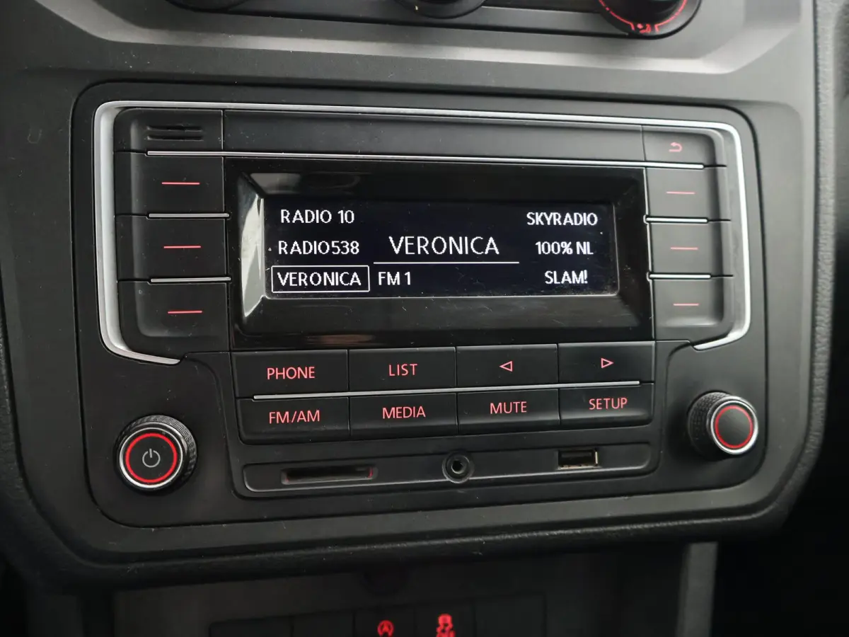 2.0 TDI L1H1 BMT TRENDLINE ZILVERGRIJS METALLIC | AIRCO | CRUISE CONTROL | EURO 6
