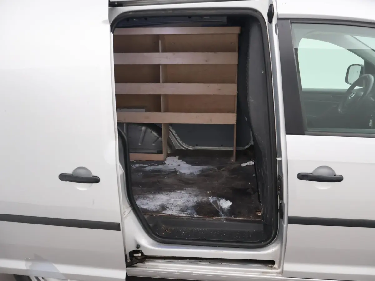 2.0 TDI L1H1 BMT TRENDLINE ZILVERGRIJS METALLIC | AIRCO | CRUISE CONTROL | EURO 6