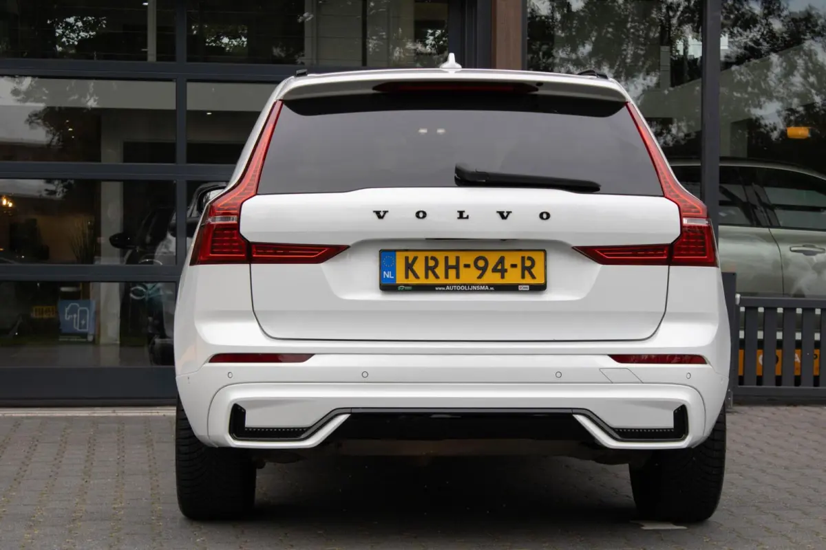 2.0 T6 PHEV AWD Ultimate Dark|Long Range|360 Camera|Stoelverwarming|Trekhaak|ACC
