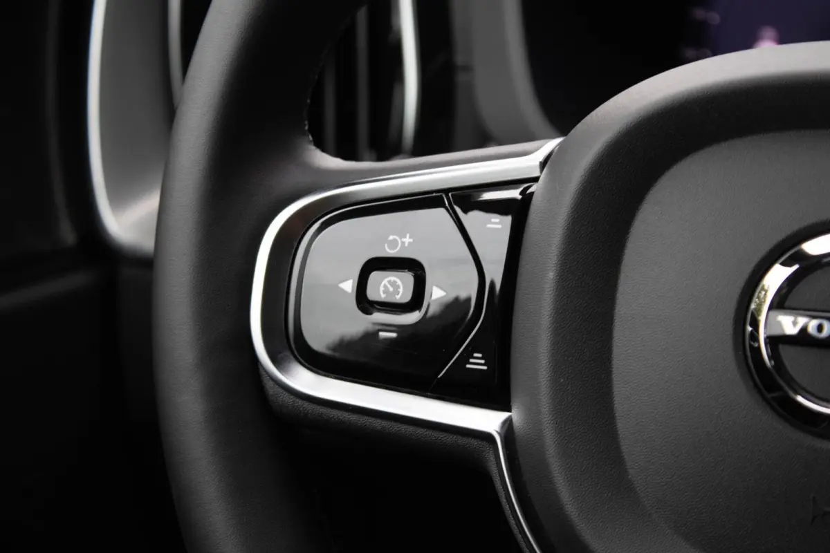 2.0 T6 PHEV AWD Ultimate Dark|Long Range|360 Camera|Stoelverwarming|Trekhaak|ACC