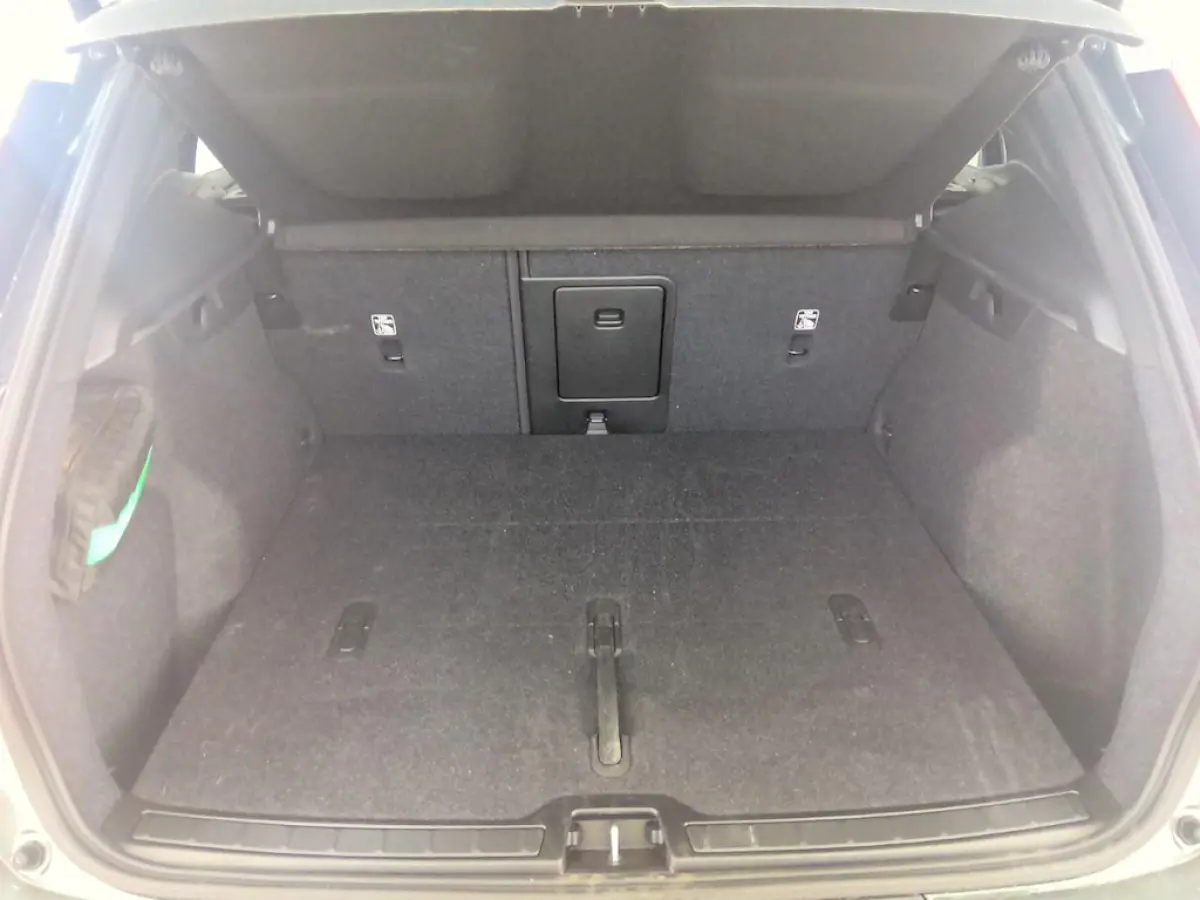 Single Motor Extended Range Ultra Europa 82 kWh 20" | Panodak | Nubuck bekleding | Trekhaak wegklapbaar