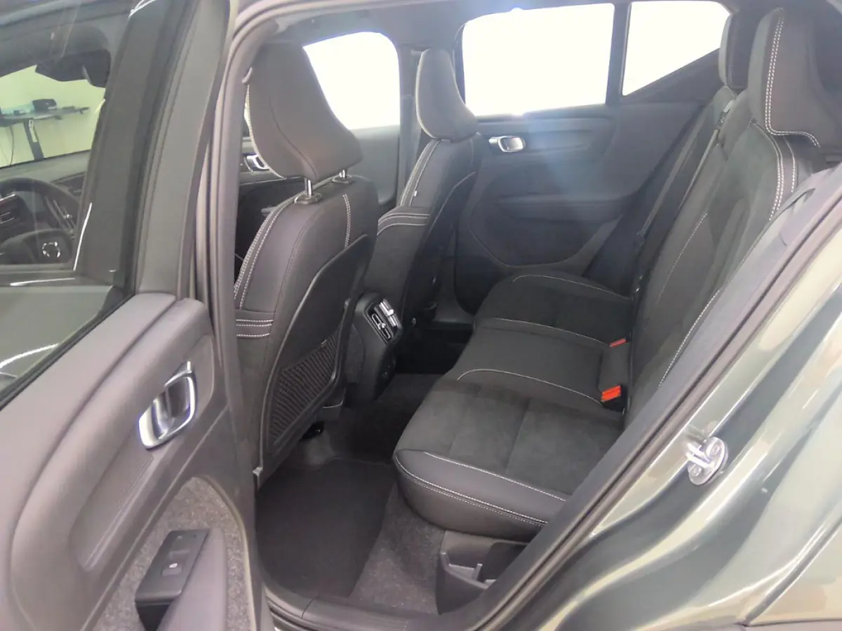 Single Motor Extended Range Ultra Europa 82 kWh 20" | Panodak | Nubuck bekleding | Trekhaak wegklapbaar