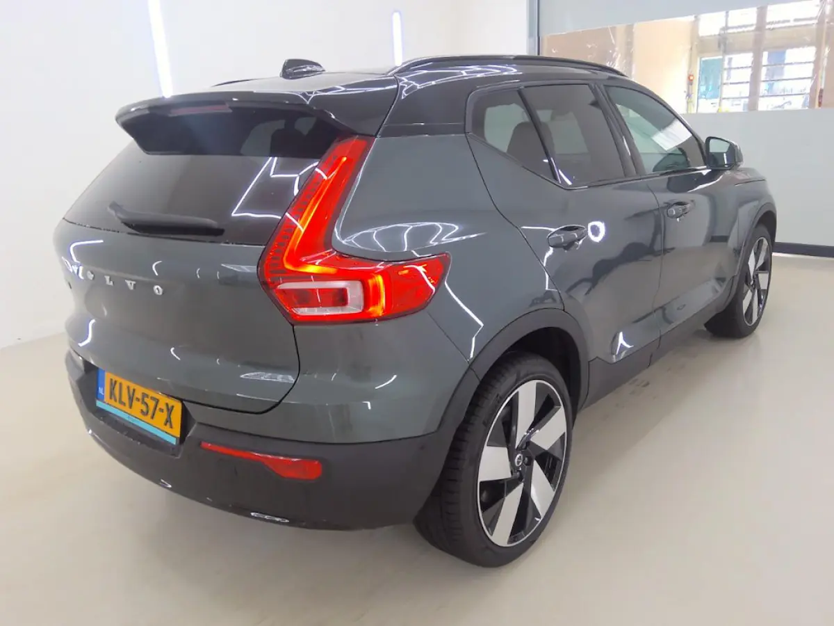 Single Motor Extended Range Ultra Europa 82 kWh 20" | Panodak | Nubuck bekleding | Trekhaak wegklapbaar