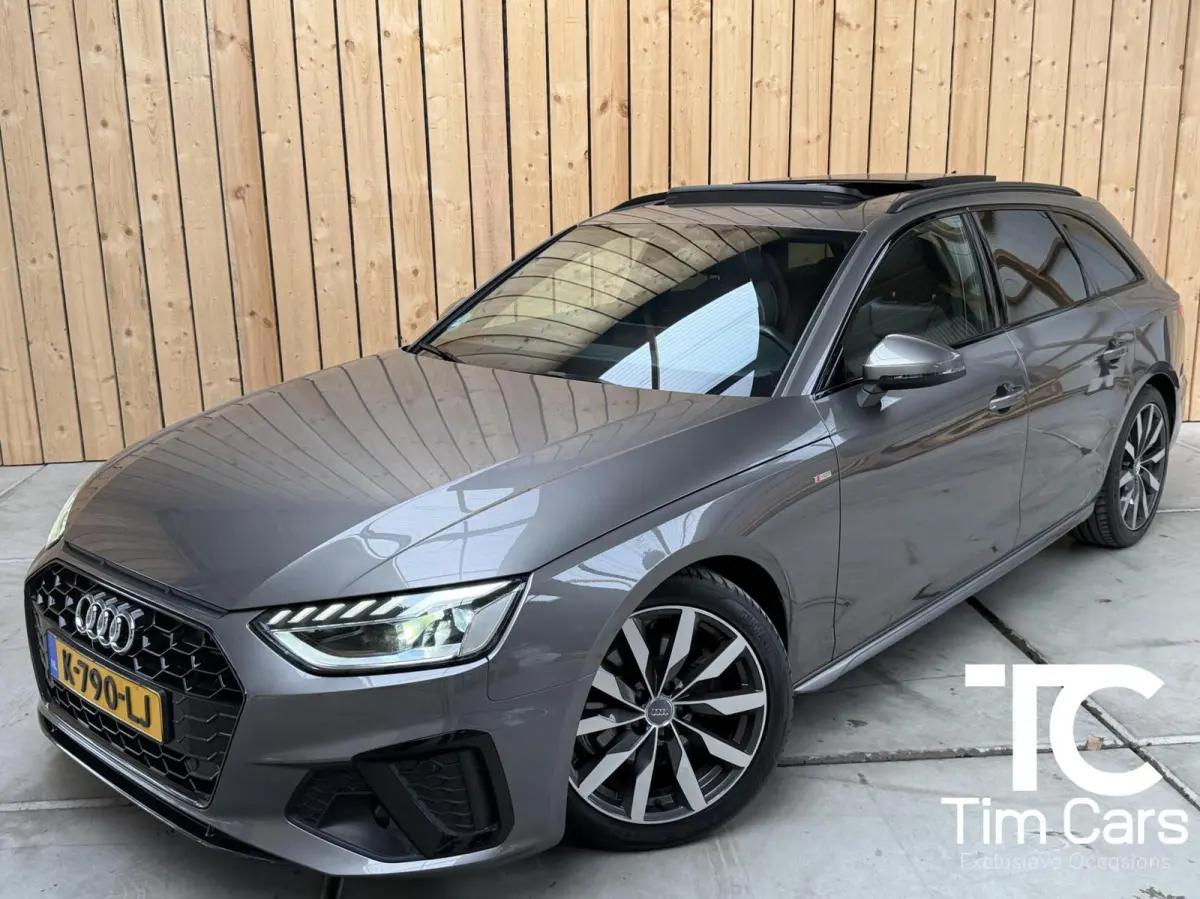 35 TFSI S edition Automaat | Achteruitrijcamera | Apple CarPlay/Android Auto | Cruise & climate control | Elektrisch glazen panorama-dak | Getint glas | Parkeersensoren voor en achter | Spor