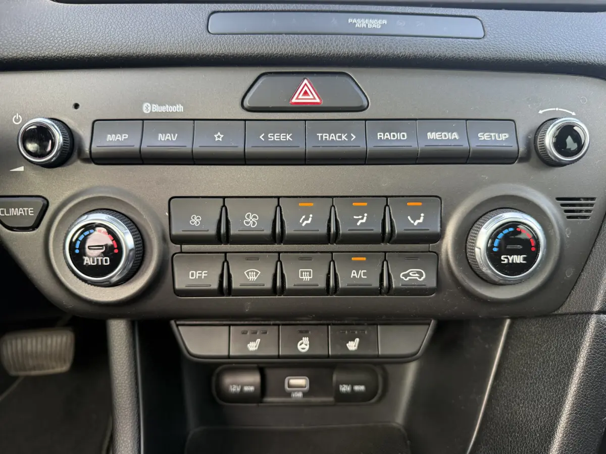 1.6 T-GDi Aut. DynamicPlusLine, Panoramadak | Camera | CarPlay | Trekhaak