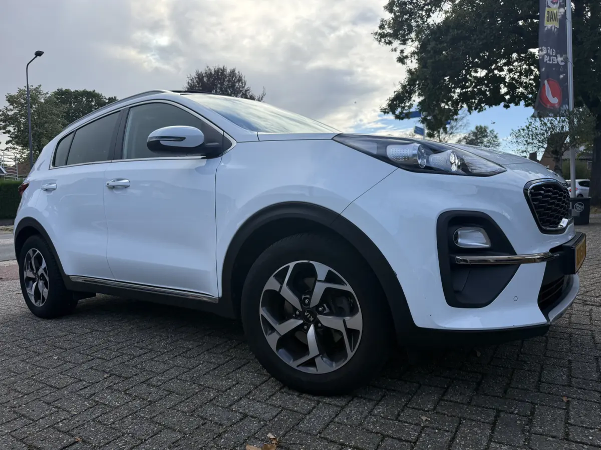 1.6 T-GDi Aut. DynamicPlusLine, Panoramadak | Camera | CarPlay | Trekhaak