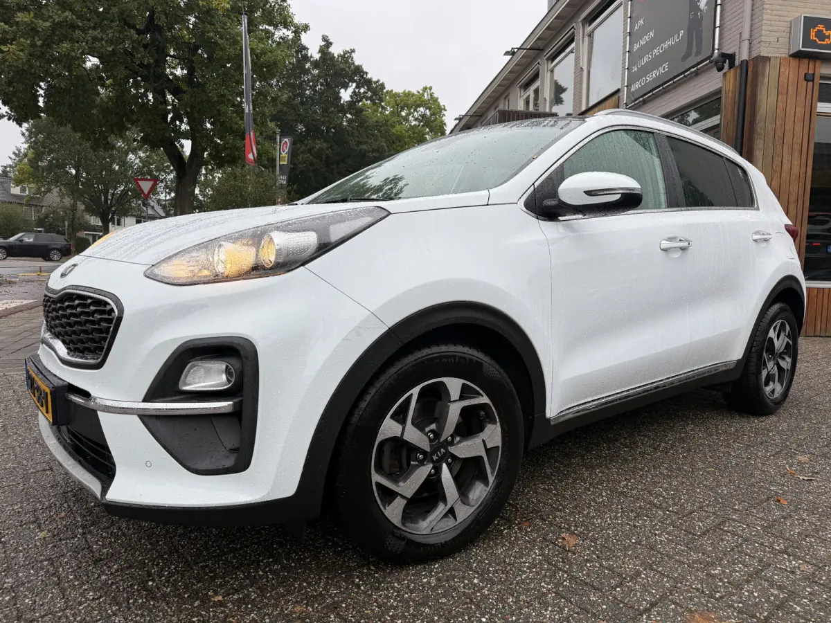 1.6 T-GDi Aut. DynamicPlusLine, Panoramadak | Camera | CarPlay | Trekhaak