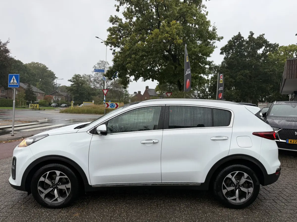 1.6 T-GDi Aut. DynamicPlusLine, Panoramadak | Camera | CarPlay | Trekhaak