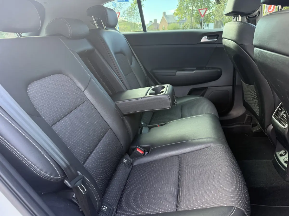 1.6 T-GDi Aut. DynamicPlusLine, Panoramadak | Camera | CarPlay | Trekhaak