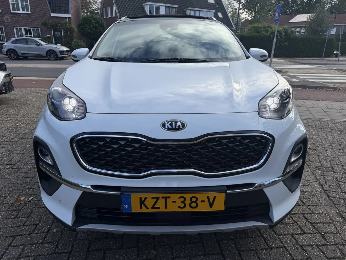 1.6 T-GDi Aut. DynamicPlusLine, Panoramadak | Camera | CarPlay | Trekhaak