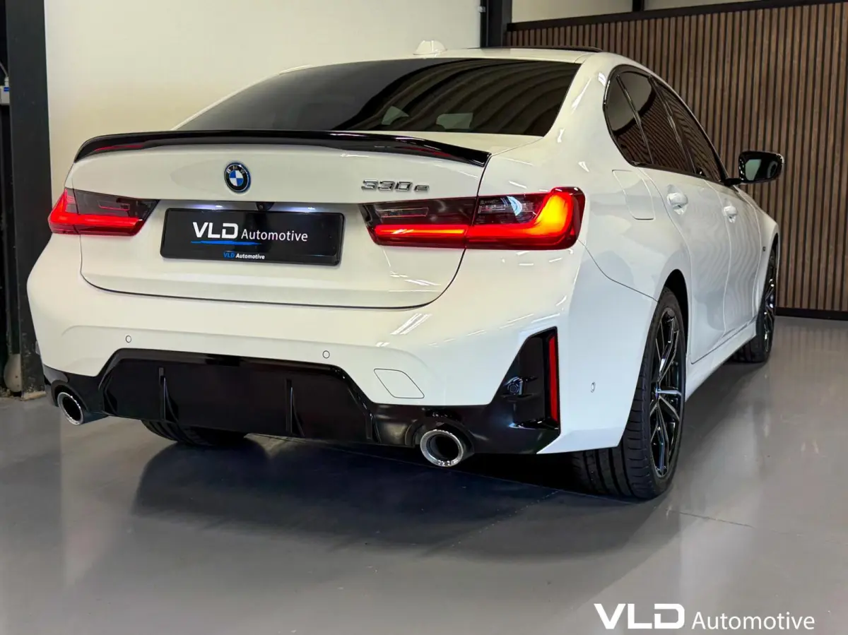 330e Pano Cam M-Sport Hifi Widescreen Led Shadow