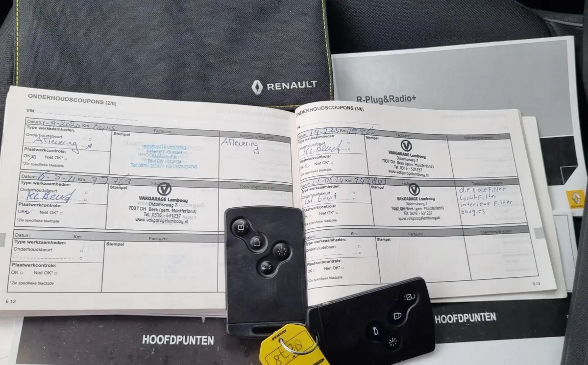 1.2 TCe Limited 116PK | NL AUTO | Nieuwe APK | Trekaak | Onderhoudshistorie | Navigatie | Cruise Control | Climate Control | Parkeersensoren | Getint Glas | 2 Sleutels |