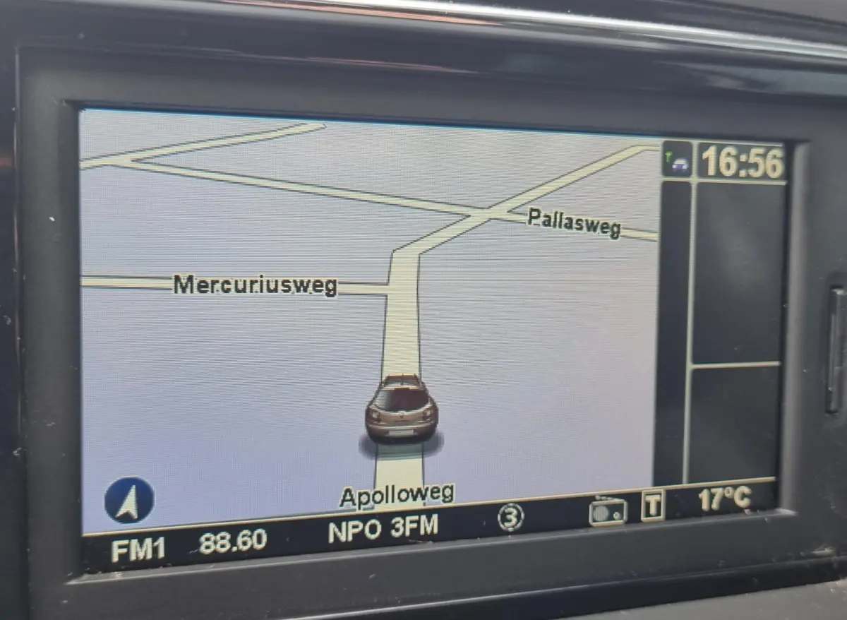 1.2 TCe Limited 116PK | NL AUTO | Nieuwe APK | Trekaak | Onderhoudshistorie | Navigatie | Cruise Control | Climate Control | Parkeersensoren | Getint Glas | 2 Sleutels |