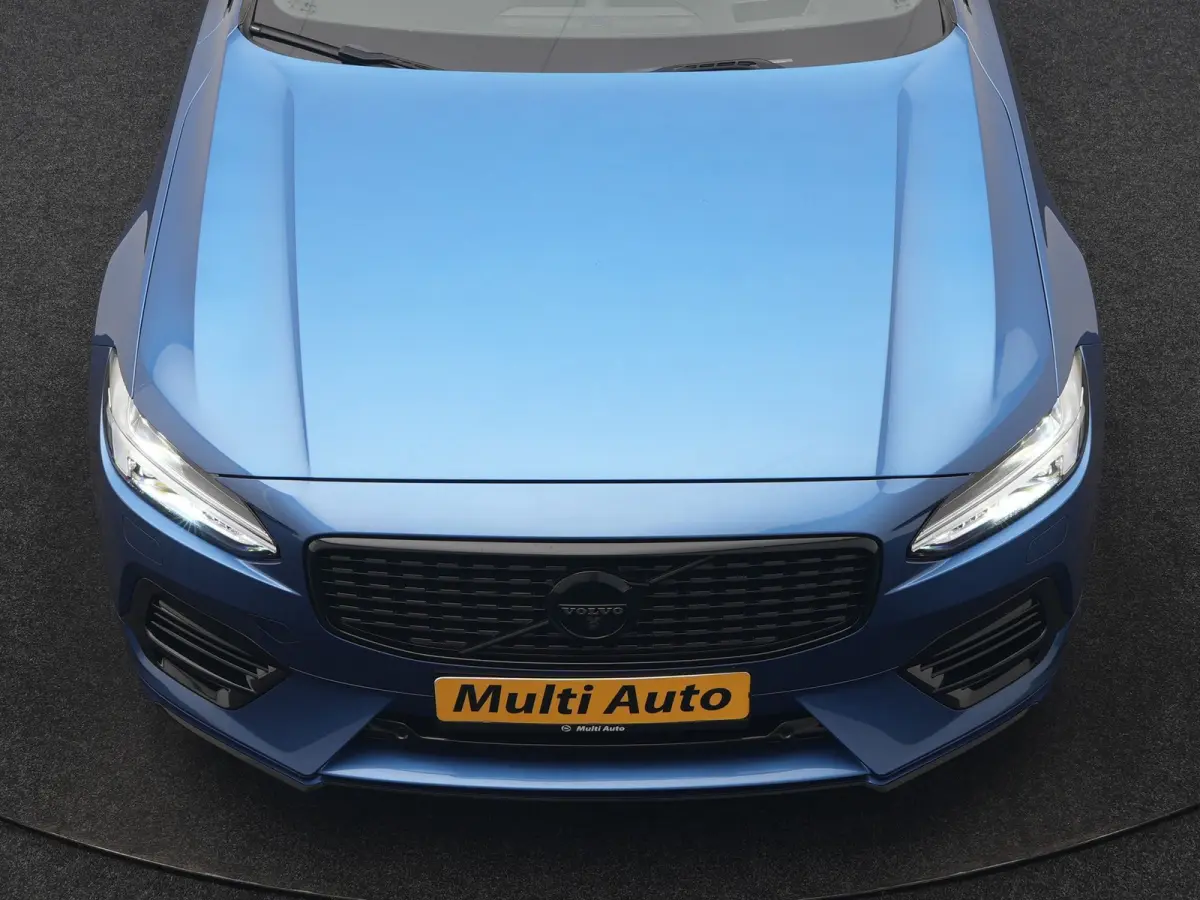 T8 AWD Twin Engine R-Design Polestar Engineerd PHEV 407pk Dealer O.H. | Trekhaak Af Fabriek | Four C Luchtvering | Panodak | Head Up | Adaptive Cruise | Bowers & Wilkins | 360 Camera | Alcan