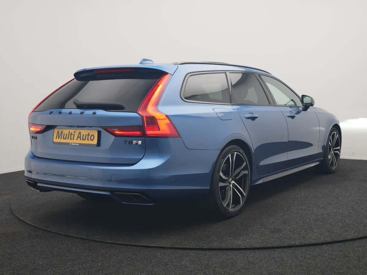 T8 AWD Twin Engine R-Design Polestar Engineerd PHEV 407pk Dealer O.H. | Trekhaak Af Fabriek | Four C Luchtvering | Panodak | Head Up | Adaptive Cruise | Bowers & Wilkins | 360 Camera | Alcan