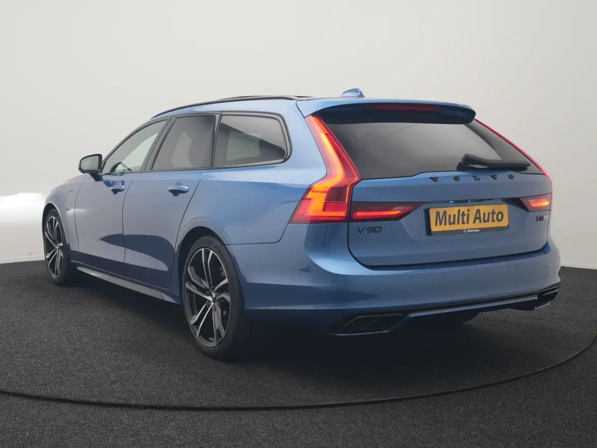 T8 AWD Twin Engine R-Design Polestar Engineerd PHEV 407pk Dealer O.H. | Trekhaak Af Fabriek | Four C Luchtvering | Panodak | Head Up | Adaptive Cruise | Bowers & Wilkins | 360 Camera | Alcan