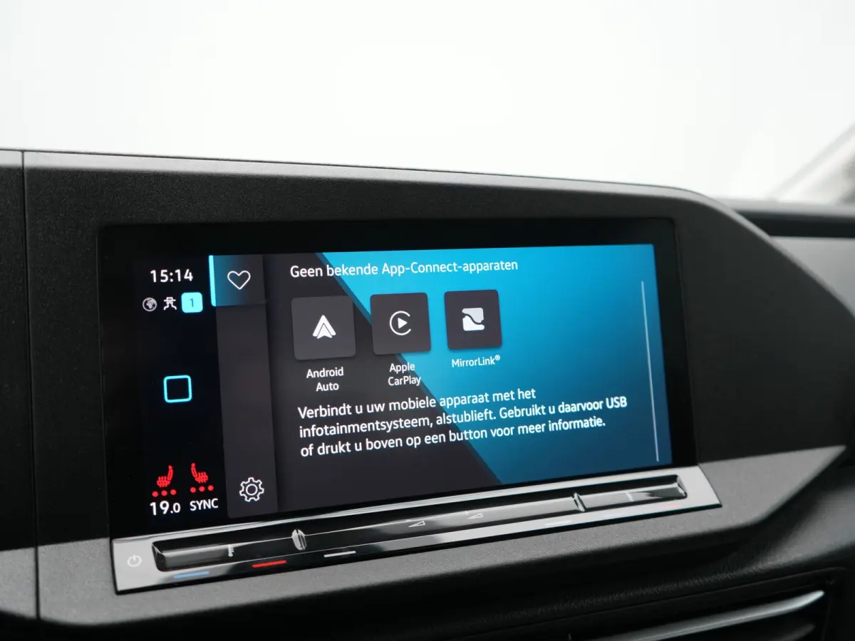 5 Persoons 1.5 TSI Panamericana Automaat DSG 115pk Dealer O.H. | Adaptive Cruise | Camera | Stoelverwarming | Apple Carplay | BLIS | Navigatie | DAB | IQ Drive | Travel Assist | Draadloze Te