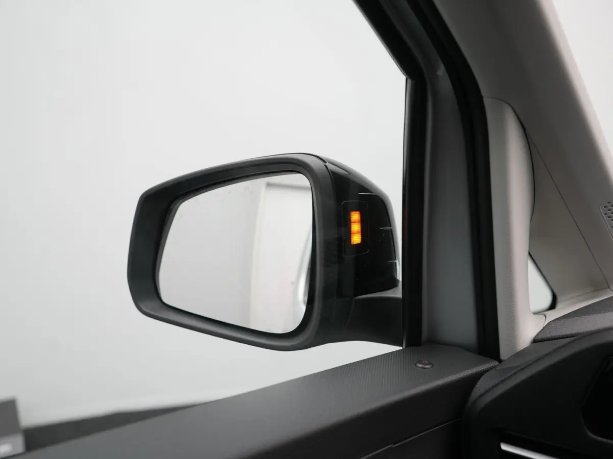 5 Persoons 1.5 TSI Panamericana Automaat DSG 115pk Dealer O.H. | Adaptive Cruise | Camera | Stoelverwarming | Apple Carplay | BLIS | Navigatie | DAB | IQ Drive | Travel Assist | Draadloze Te