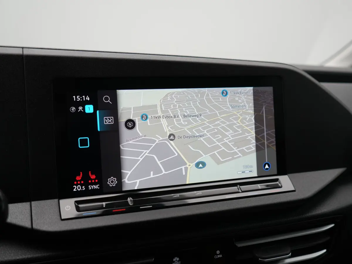 5 Persoons 1.5 TSI Panamericana Automaat DSG 115pk Dealer O.H. | Adaptive Cruise | Camera | Stoelverwarming | Apple Carplay | BLIS | Navigatie | DAB | IQ Drive | Travel Assist | Draadloze Te