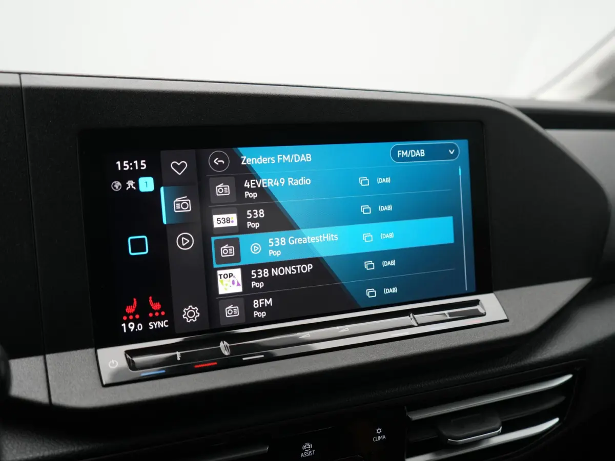 5 Persoons 1.5 TSI Panamericana Automaat DSG 115pk Dealer O.H. | Adaptive Cruise | Camera | Stoelverwarming | Apple Carplay | BLIS | Navigatie | DAB | IQ Drive | Travel Assist | Draadloze Te