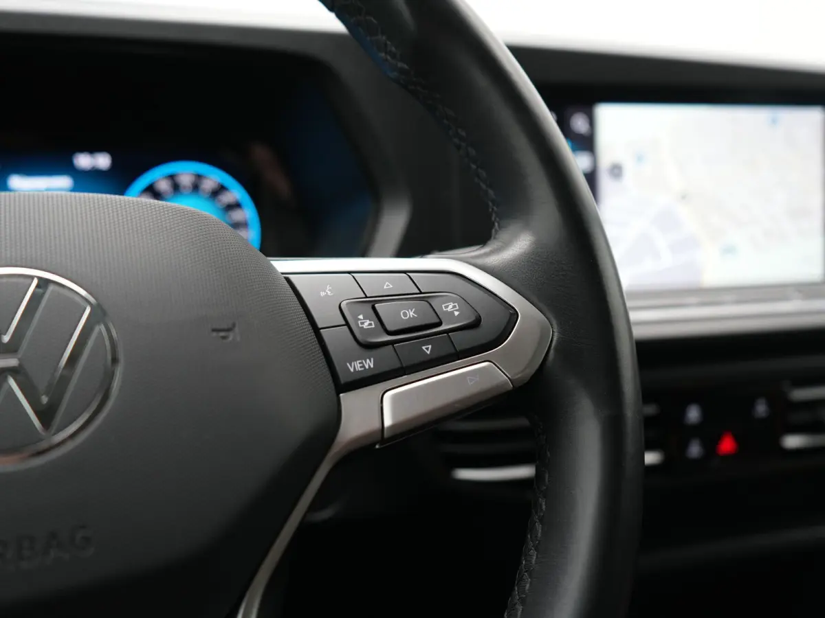 5 Persoons 1.5 TSI Panamericana Automaat DSG 115pk Dealer O.H. | Adaptive Cruise | Camera | Stoelverwarming | Apple Carplay | BLIS | Navigatie | DAB | IQ Drive | Travel Assist | Draadloze Te