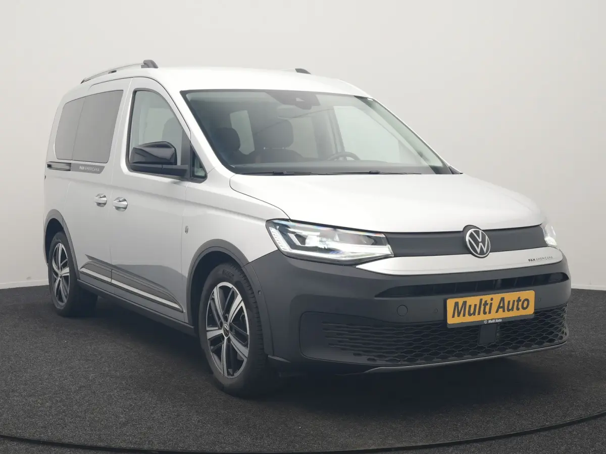 5 Persoons 1.5 TSI Panamericana Automaat DSG 115pk Dealer O.H. | Adaptive Cruise | Camera | Stoelverwarming | Apple Carplay | BLIS | Navigatie | DAB | IQ Drive | Travel Assist | Draadloze Te