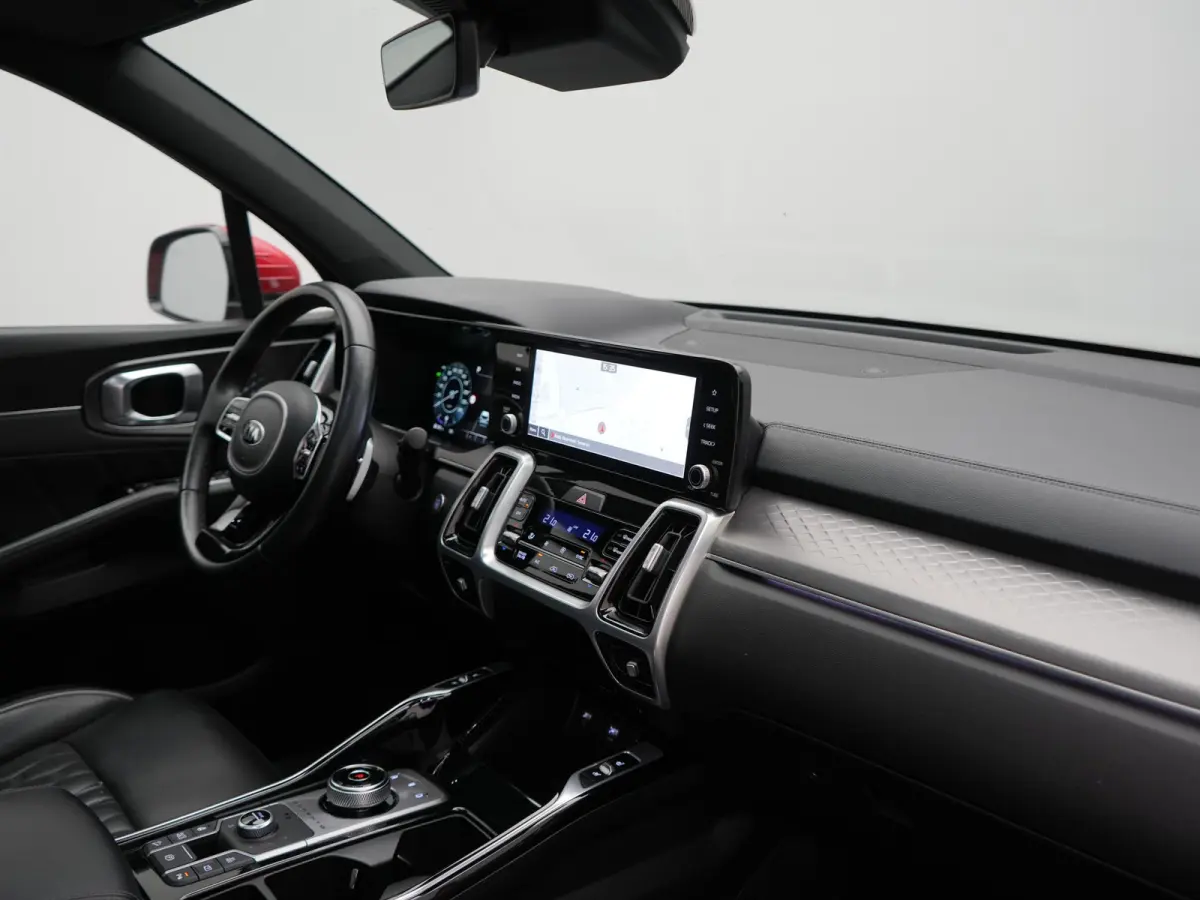 1.6 T-GDI 4WD ExecutiveLine PHEV 265pk Dealer O.H. | SOH 96,7% | Trekhaak Afn. | Panodak | Head Up | Adaptive Cruise | 360 Camera | Bose Audio | Lederen Sportstoelen Memory & Ventilatie | Ke
