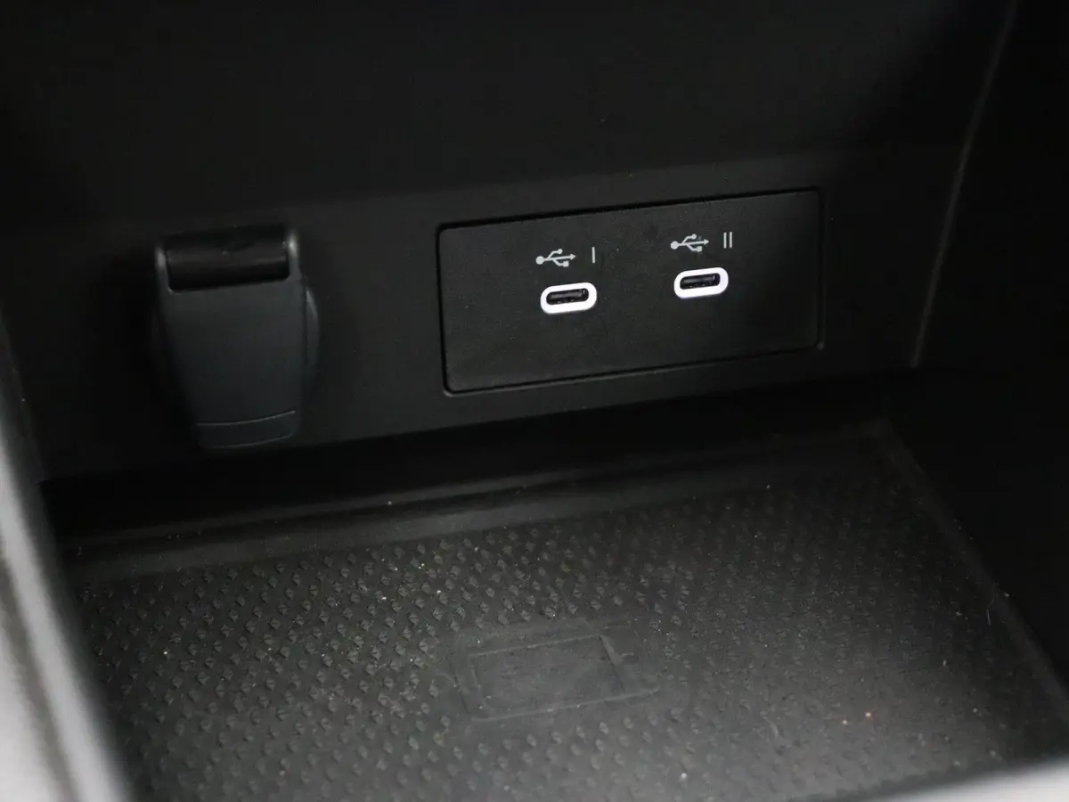 1.8 E-Tech full hybrid 160pk techno | Achteruitrijcamera | Adaptieve cruise control | Apple Carplay / Android Auto |