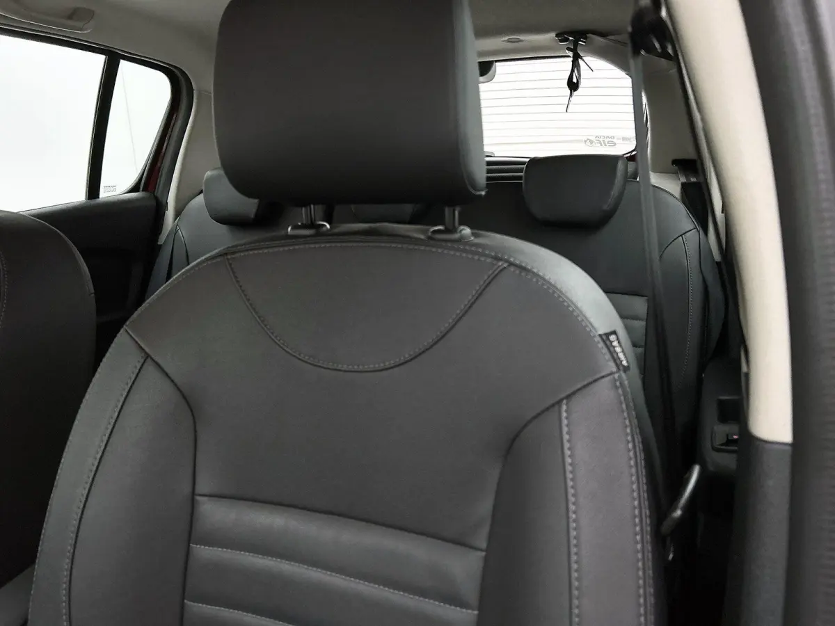 0.9 90pk SL | 1ste Eigenaar | Parkeersensoren | Airco | Cruise Control | 15"LMV | Bluetooth |