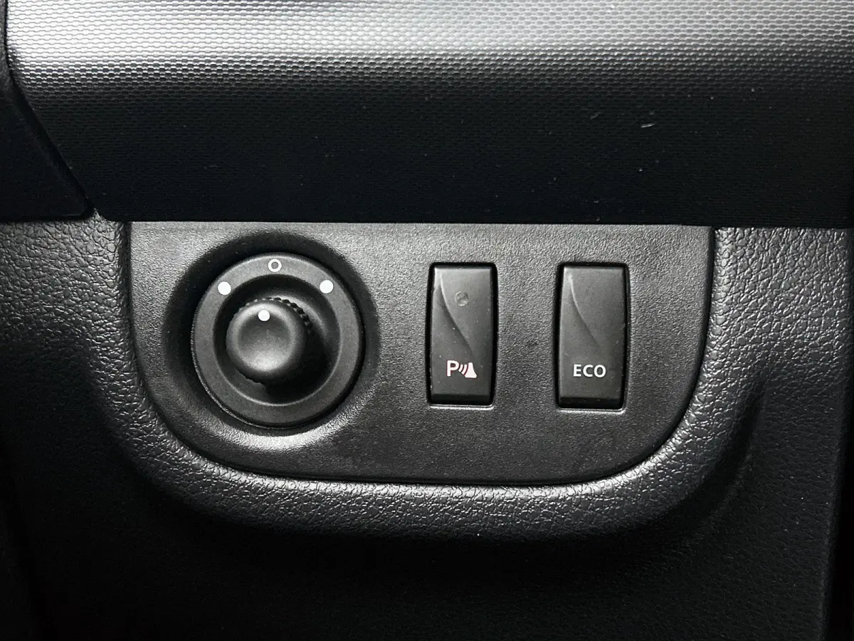 0.9 90pk SL | 1ste Eigenaar | Parkeersensoren | Airco | Cruise Control | 15"LMV | Bluetooth |