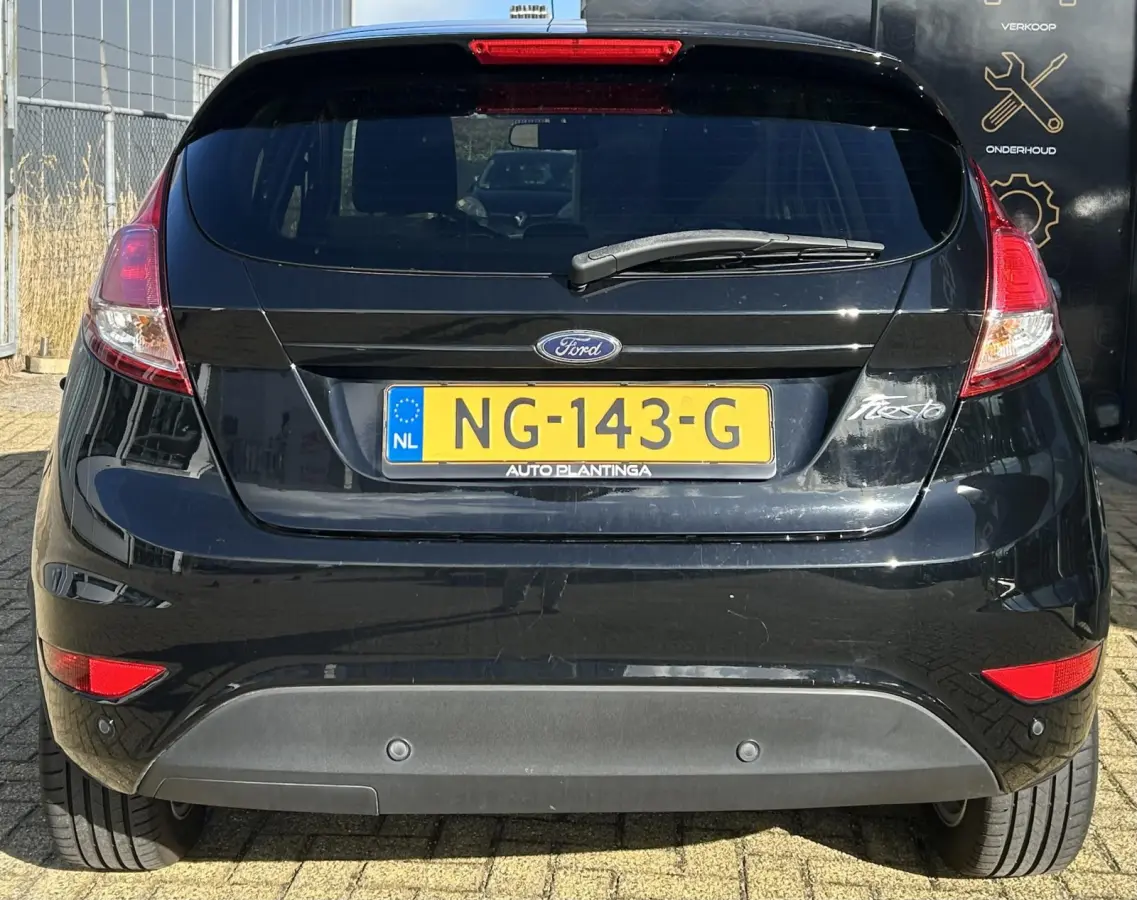 1.0 Style Ultimate 80PK | 2e Eigenaar | NL AUTO | NAP | 5 Deurs | Airco | Parkeersensoren voor en achter | Cruise control | Navigatie | Bluetooth | Lichtmetalen velgen | 2 sleutels |