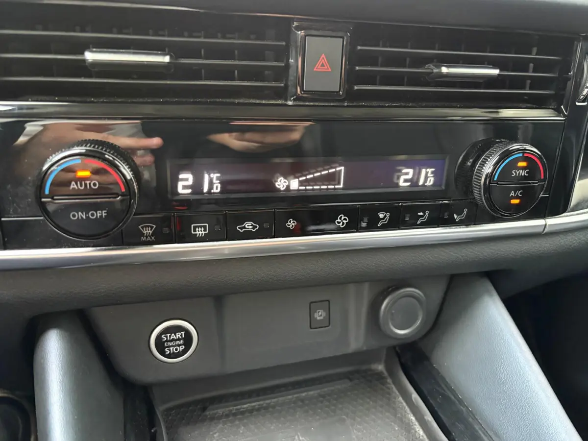 1.3 DIG-T 160PK Automaat N-Connecta Camera/Parkeerhulp/Carplay-Android-auto/Navigatie