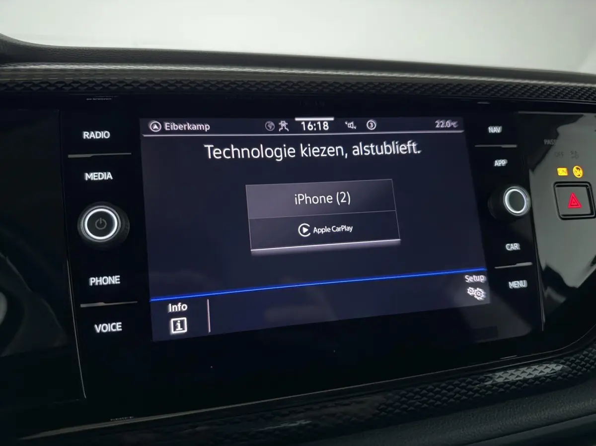 1.0 TSI Life Virtual CarPlay Camera Stoelverwarming NAP