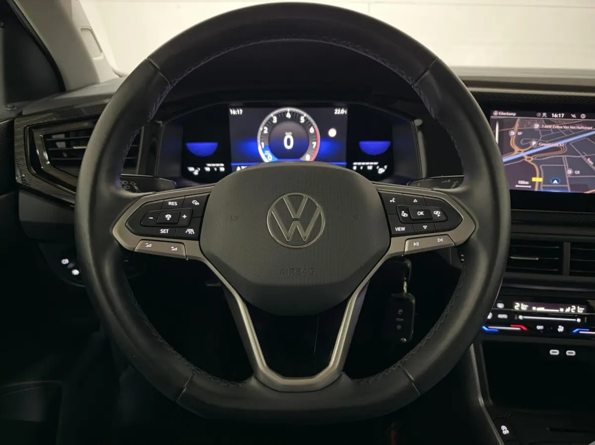 1.0 TSI Life Virtual CarPlay Camera Stoelverwarming NAP