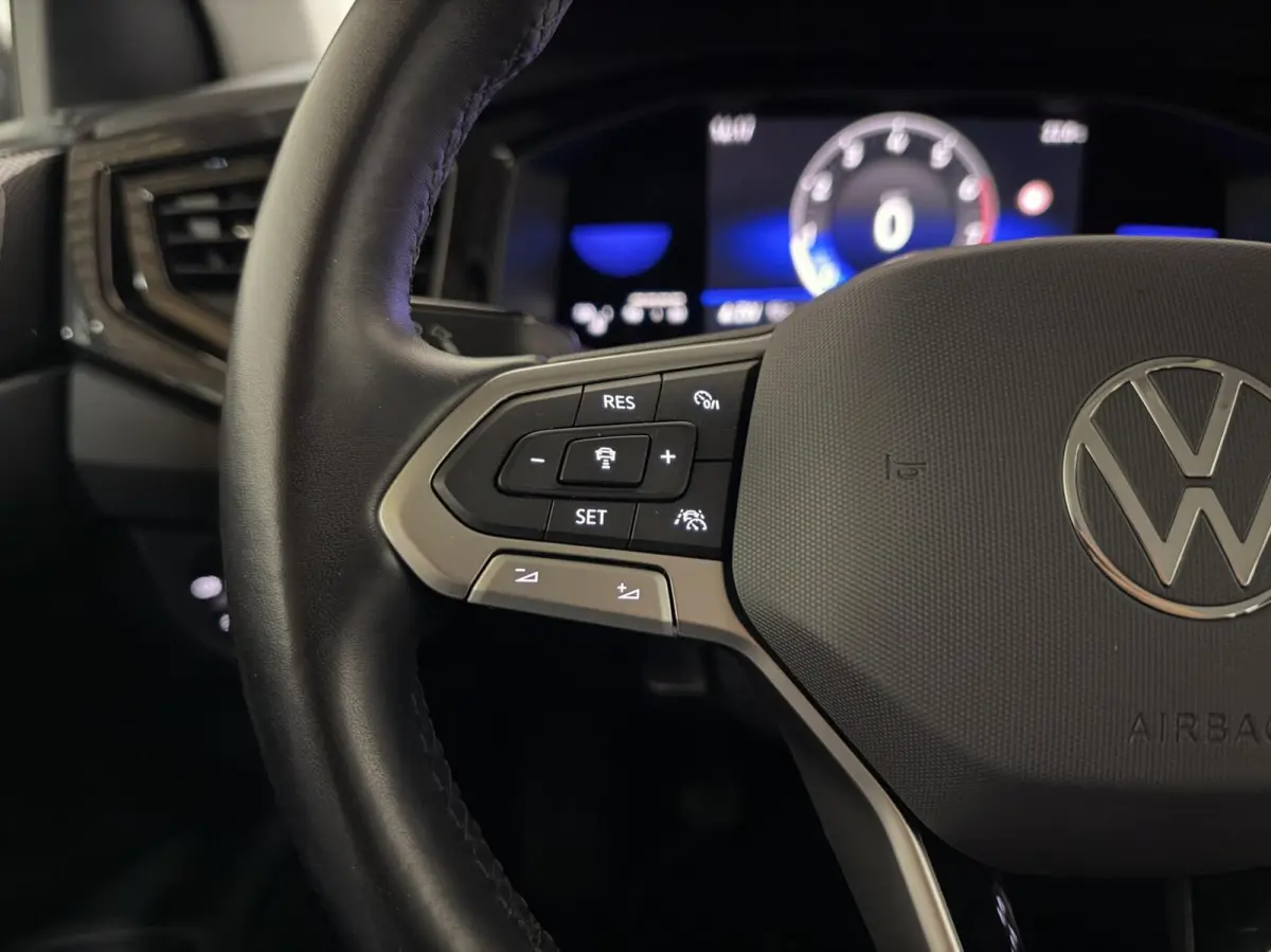1.0 TSI Life Virtual CarPlay Camera Stoelverwarming NAP
